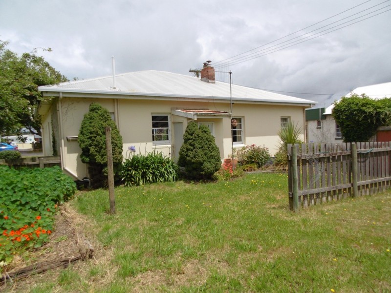 38 Smith Street, Smithton TAS 7330