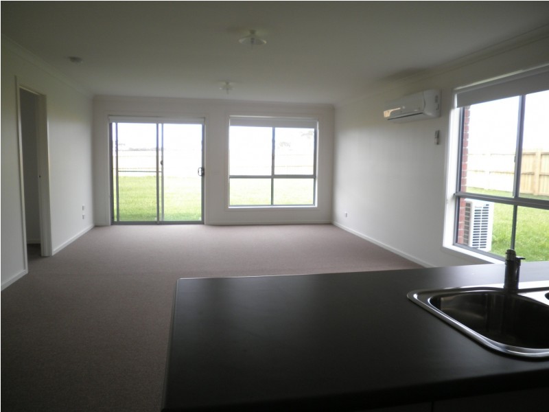 24 Tier Hill Drive, Smithton TAS 7330