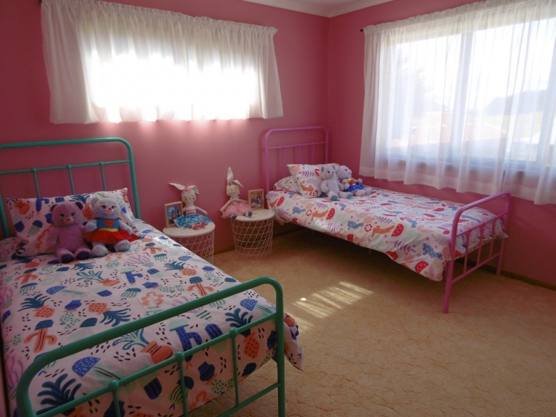 27170 Bass Highway, Redpa TAS 7330