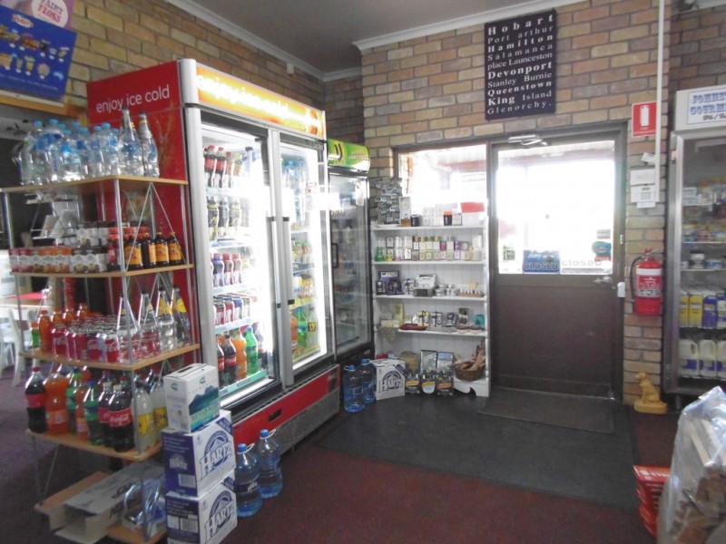 27170 Bass Highway, Redpa TAS 7330