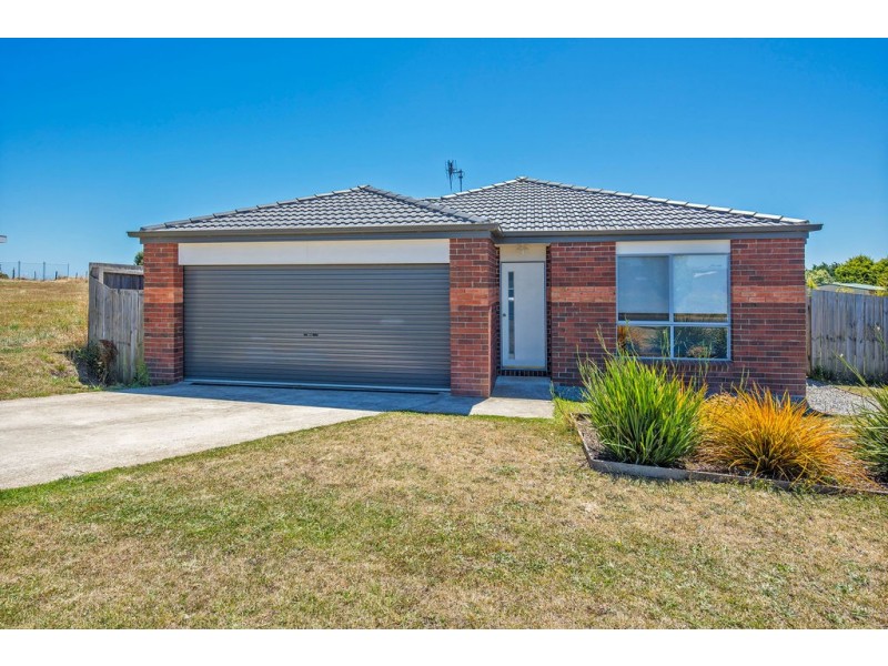 17 Tier Hill Drive, Smithton TAS 7330