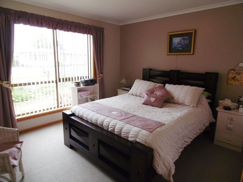 24 Horton Street, Forest TAS 7330