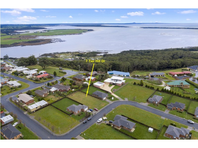 7 Tier Hill Drive, Smithton TAS 7330