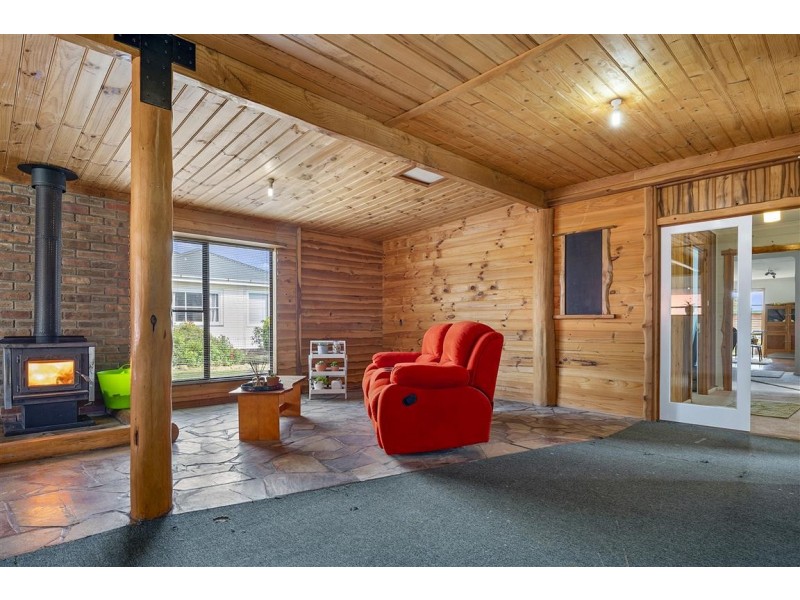 635 Backline Road, Forest TAS 7330