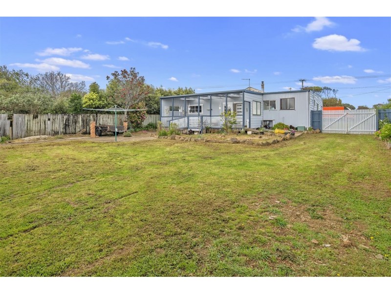635 Backline Road, Forest TAS 7330