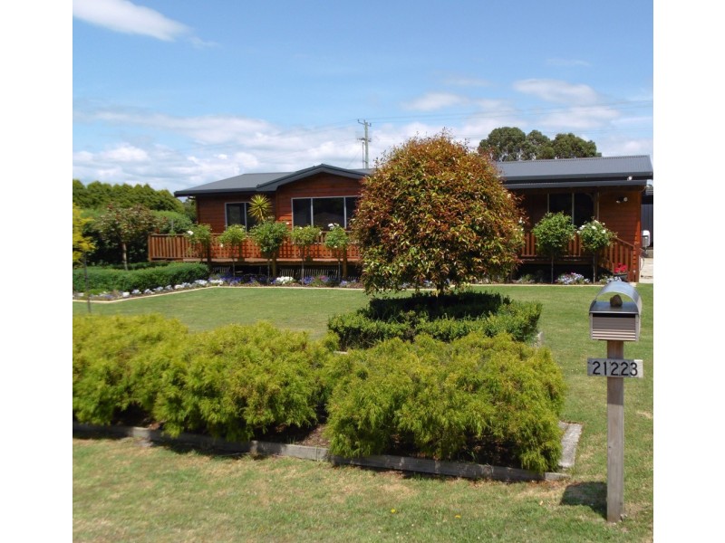 21223 Bass Highway, Wiltshire TAS 7321