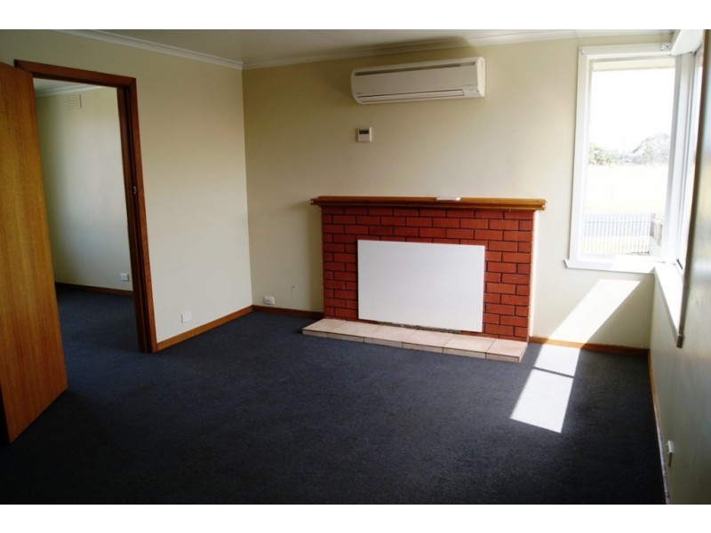 32 Grant Street, Smithton TAS 7330