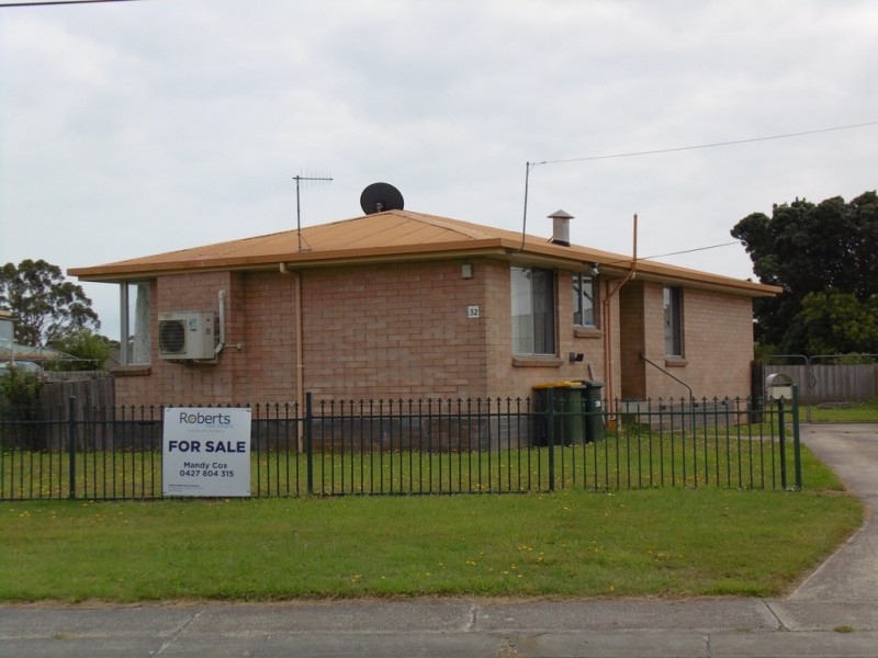 32 Grant Street, Smithton TAS 7330