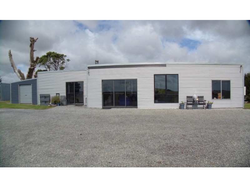 6 Pelican Point Road, Smithton TAS 7330