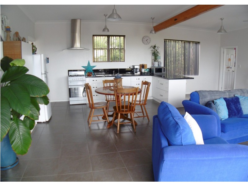 6 Pelican Point Road, Smithton TAS 7330