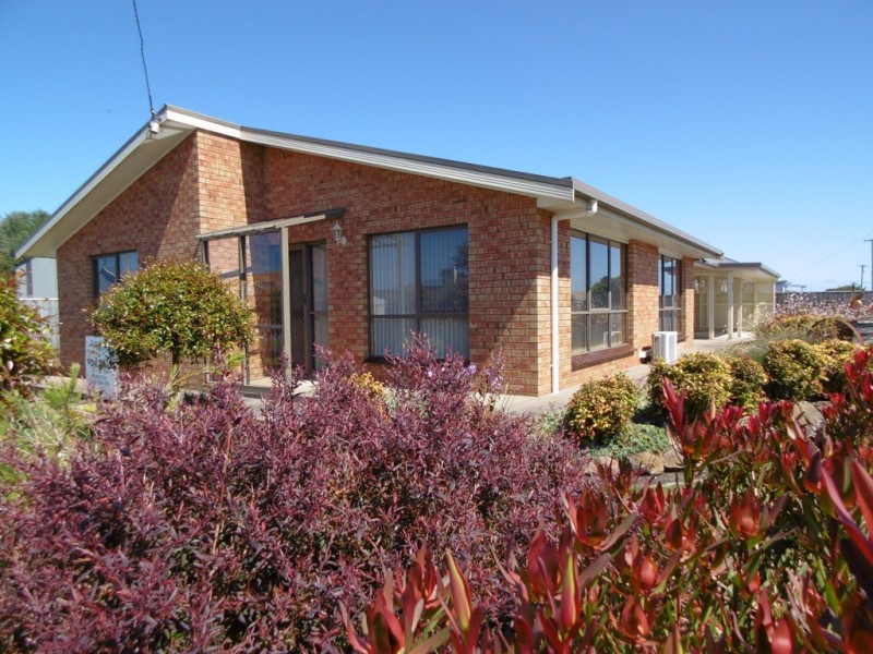 24 Horton Street, Forest TAS 7330