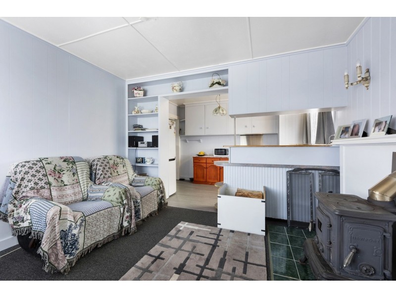 32 Sampson Avenue, Smithton TAS 7330