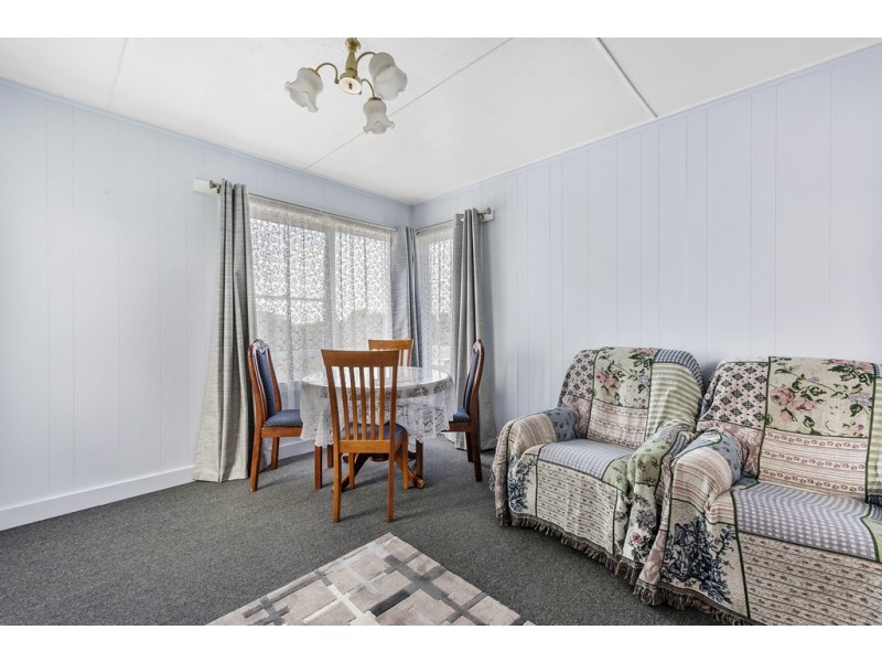 32 Sampson Avenue, Smithton TAS 7330