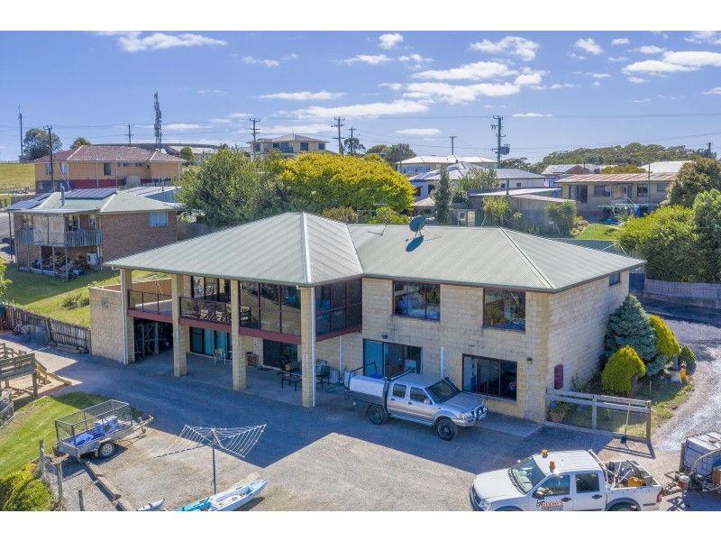 20 Massey Street, Smithton TAS 7330