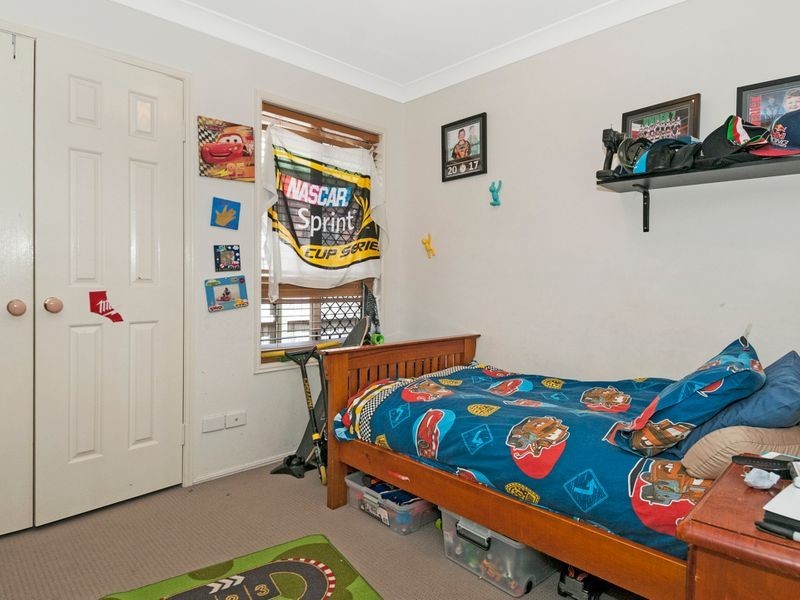 26 Clarence Street, Waterford West QLD 4133