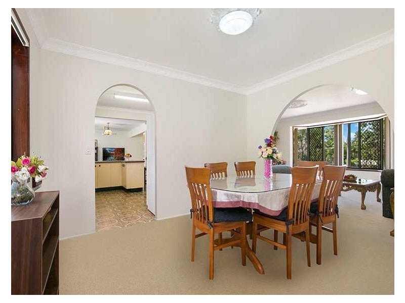 165 Hubner Road, Park Ridge QLD 4125
