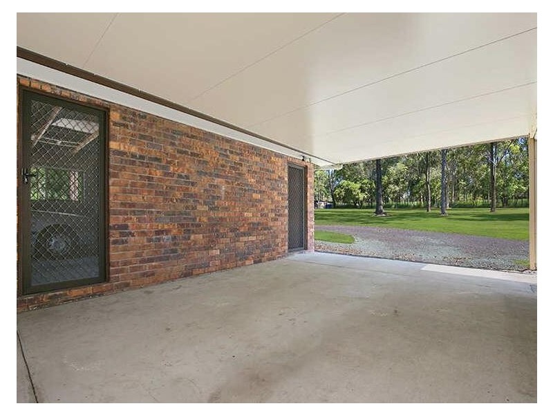 165 Hubner Road, Park Ridge QLD 4125