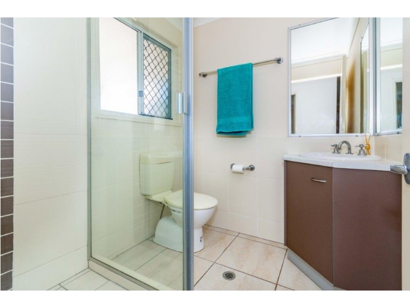 2/14 Fifth Avenue, Bongaree QLD 4507