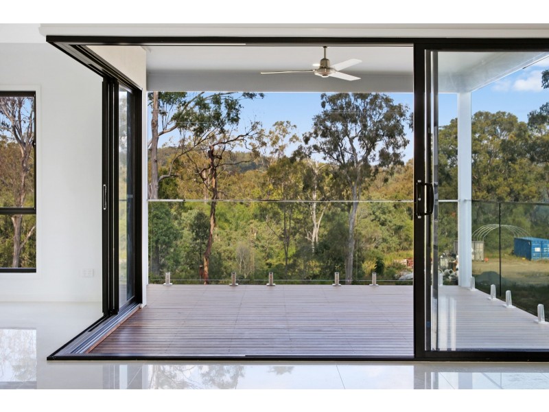 5 Tash Court, Waterford QLD 4133