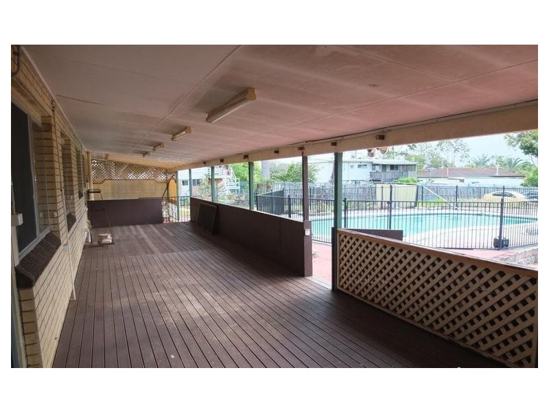 9-11 Logan Reserve Road, Waterford West QLD 4133