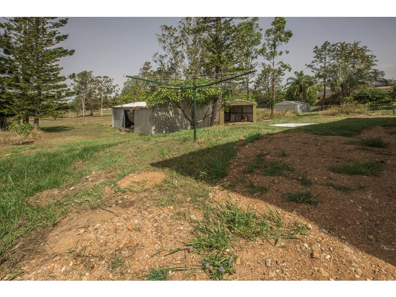 39 Loganlea Road, Waterford West QLD 4133