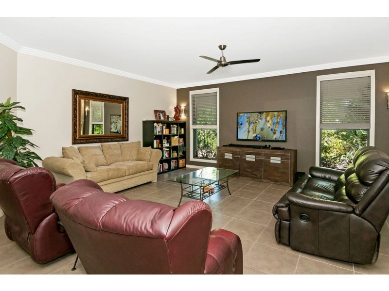 24-32 Sharton Avenue, Buccan QLD 4207