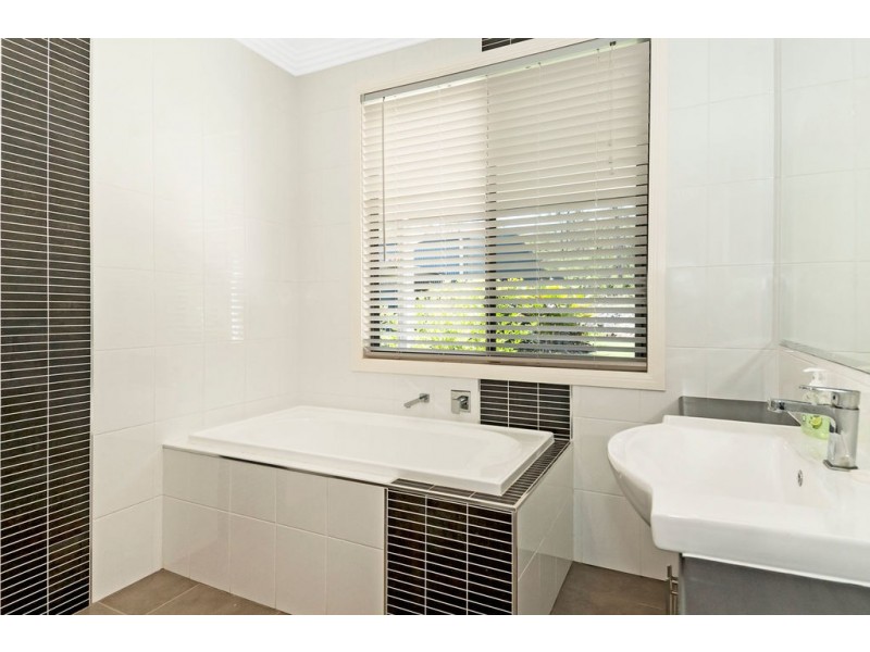 24-32 Sharton Avenue, Buccan QLD 4207