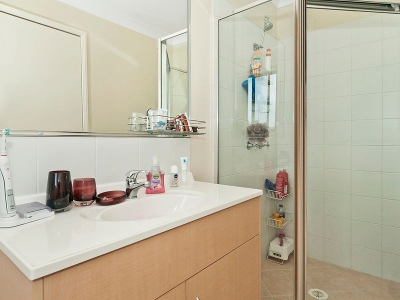 111/18 Loganlea Road, Waterford West QLD 4133