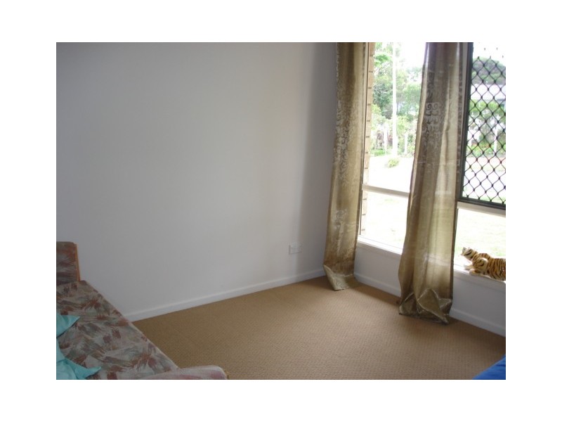 5 KRAATZ AVENUE, Loganlea QLD 4131