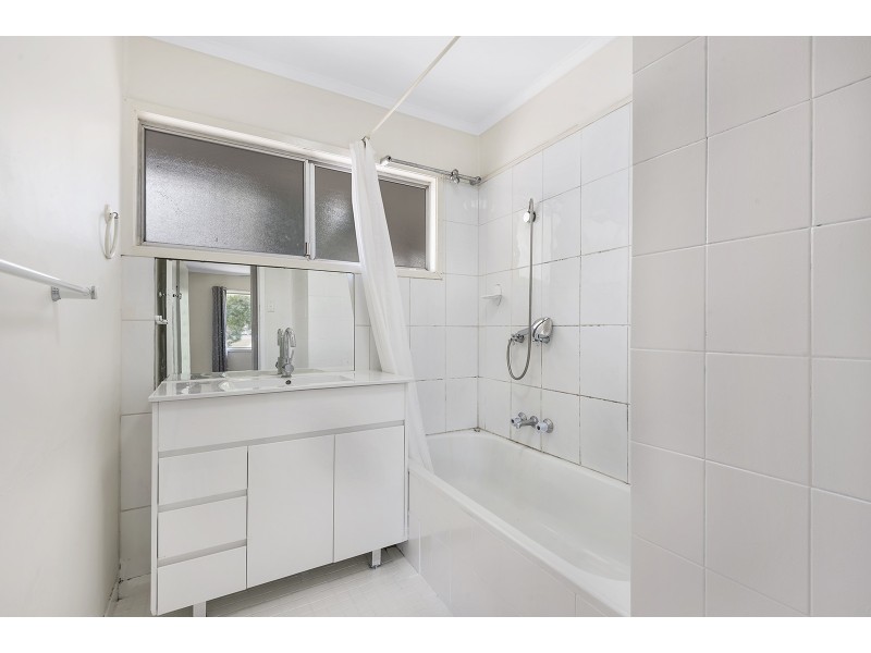 27 RUDDUCK STREET, Logan Central QLD 4114