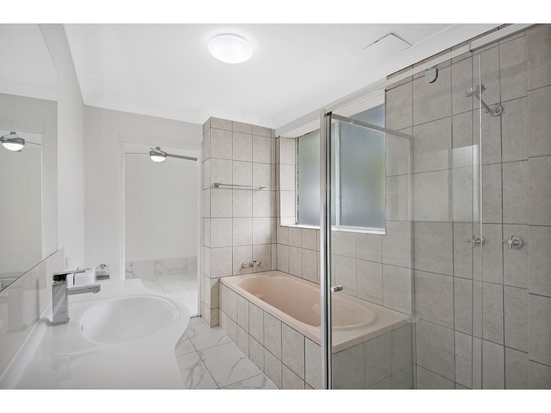 37 ATTUNGA STREET, Kingston QLD 4114