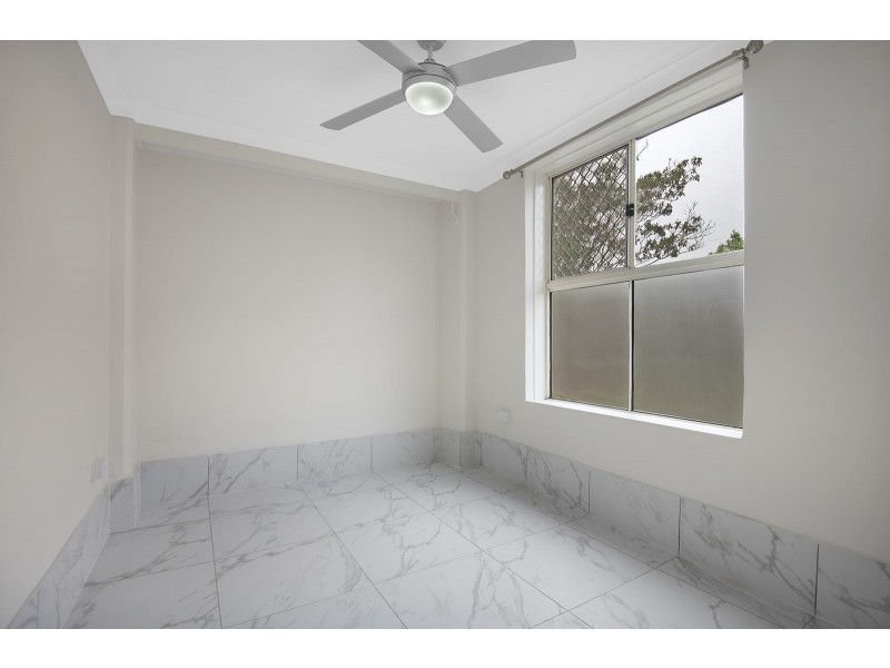 37 ATTUNGA STREET, Kingston QLD 4114