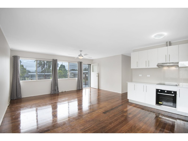 37 ATTUNGA STREET, Kingston QLD 4114