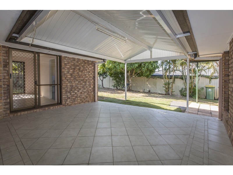 26 Staydar Crescent, Meadowbrook QLD 4131