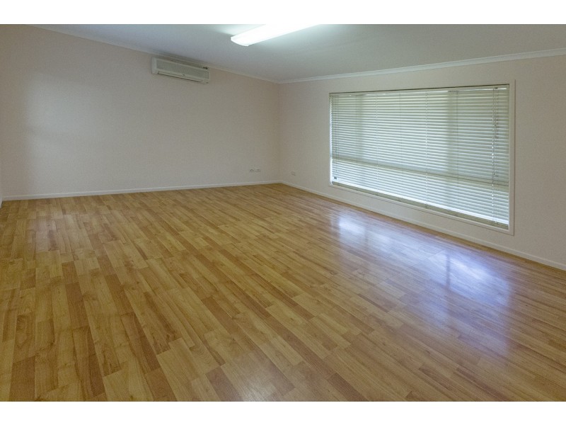 26 Staydar Crescent, Meadowbrook QLD 4131