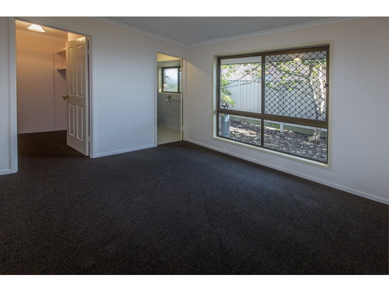 26 Staydar Crescent, Meadowbrook QLD 4131