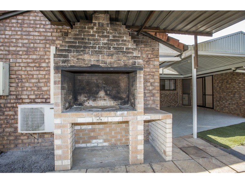 26 Staydar Crescent, Meadowbrook QLD 4131