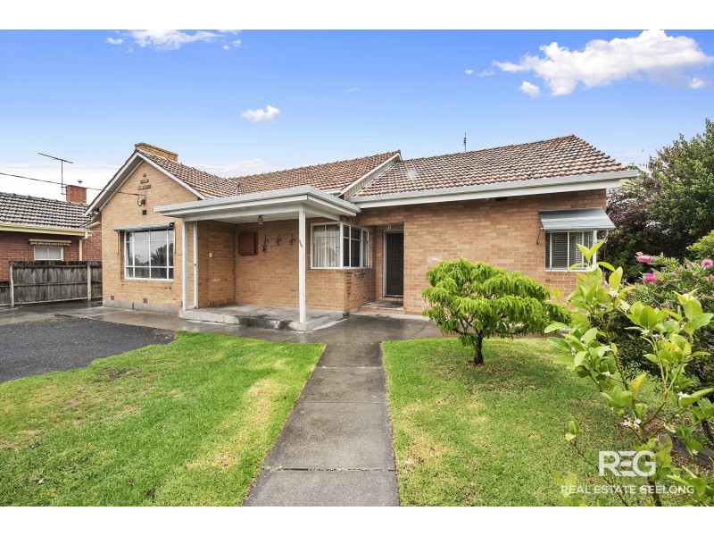 200 ORMOND ROAD, Thomson VIC 3219