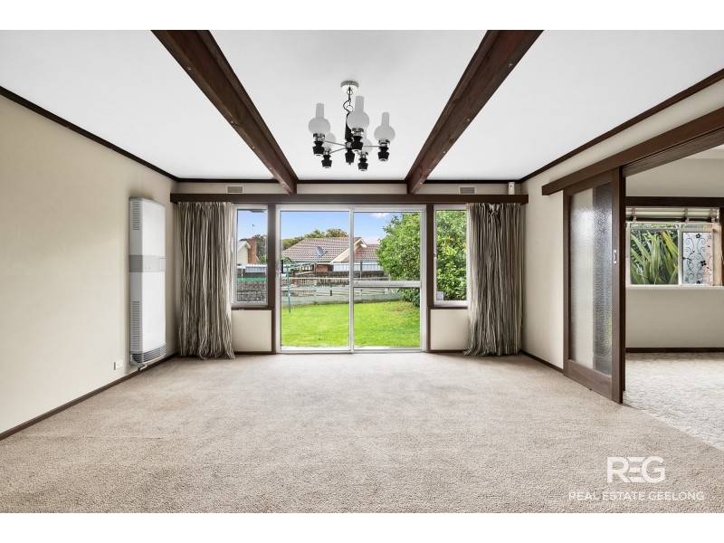 200 ORMOND ROAD, Thomson VIC 3219