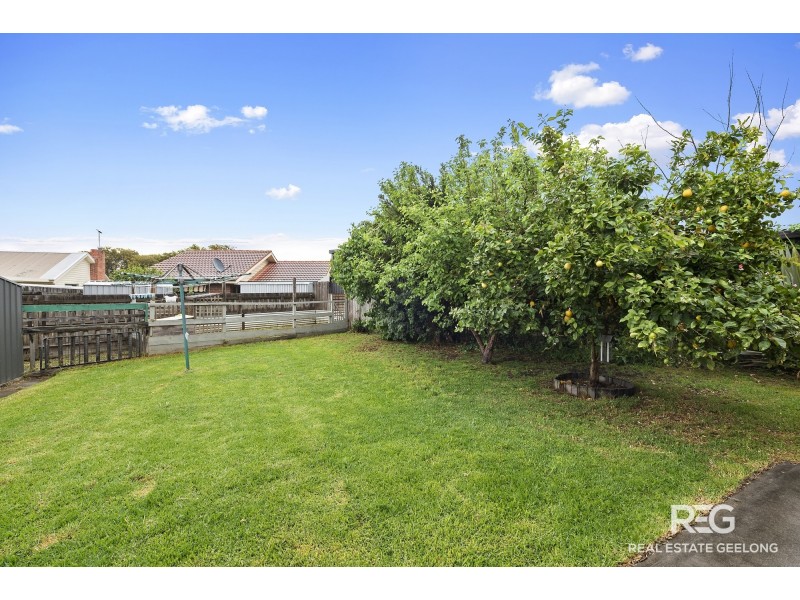 200 ORMOND ROAD, Thomson VIC 3219