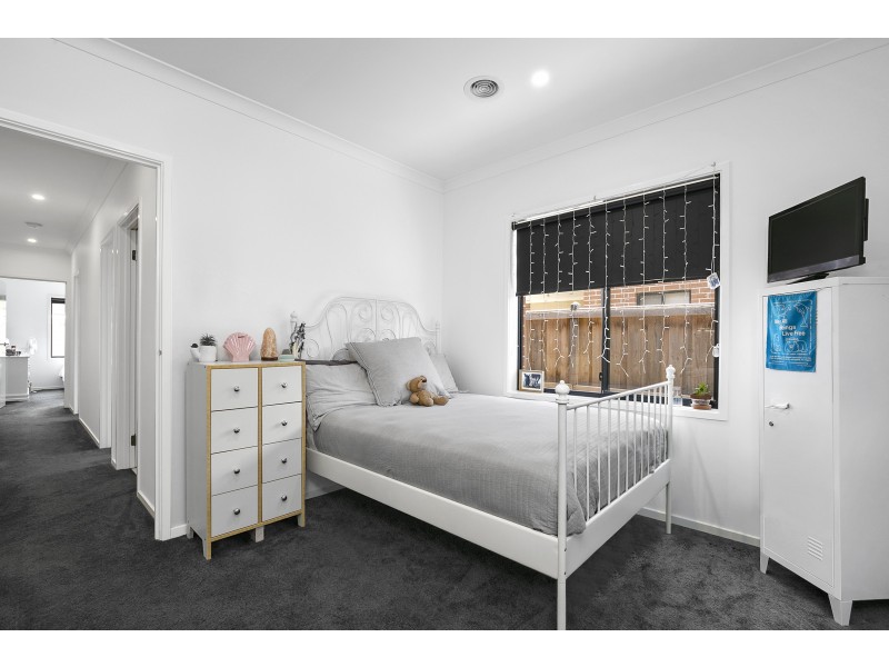 49 MANNA GUM DRIVE, Mount Duneed VIC 3216