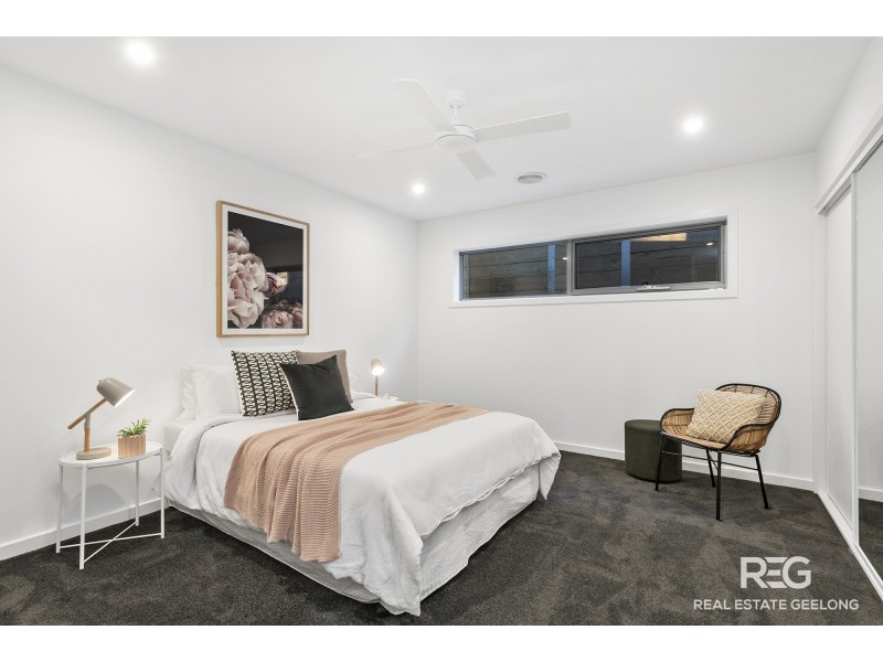 37 STONELEIGH CRESCENT, Highton VIC 3216