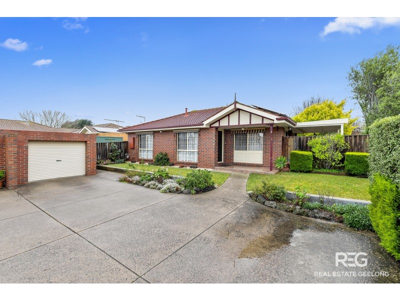 2/130 South Valley Road, Highton VIC 3216