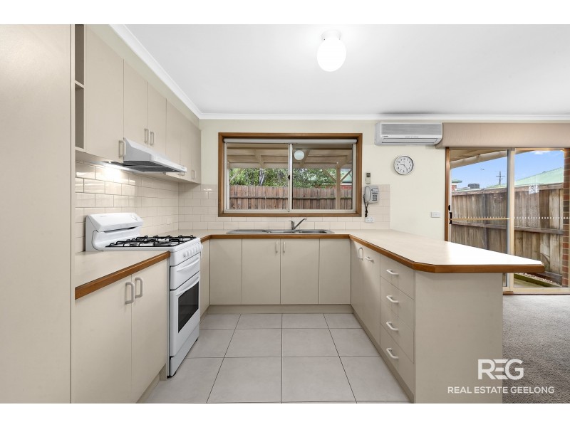 2/130 South Valley Road, Highton VIC 3216
