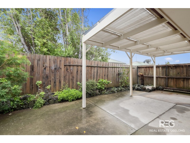 2/130 South Valley Road, Highton VIC 3216