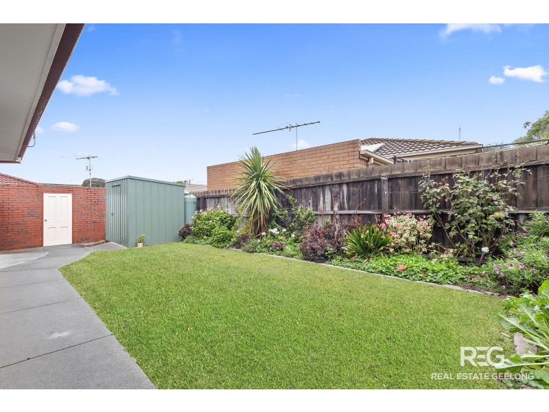 2/130 South Valley Road, Highton VIC 3216