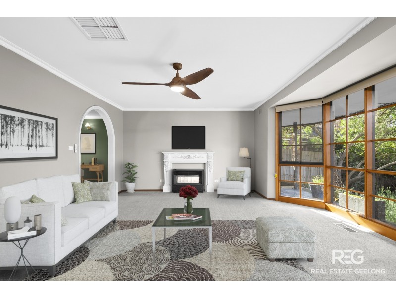 7 HUNTLY CLOSE, Highton VIC 3216