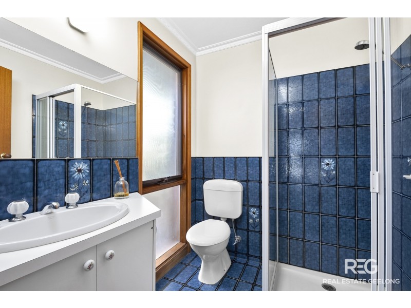 7 HUNTLY CLOSE, Highton VIC 3216