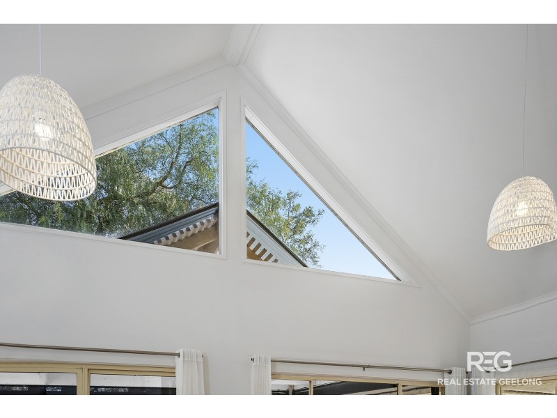 25 Kantara Crescent, Lara VIC 3212