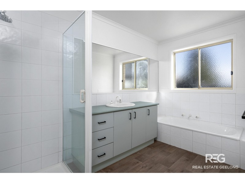 25 Kantara Crescent, Lara VIC 3212